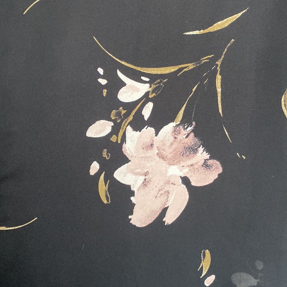 Dynamite Floral V-Neck Blouse with Choker - Picture 7 of 14